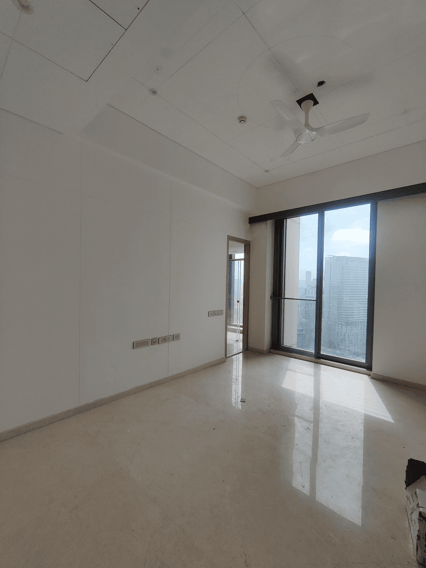 5 BHK Apartment at Prabhadevi image 1