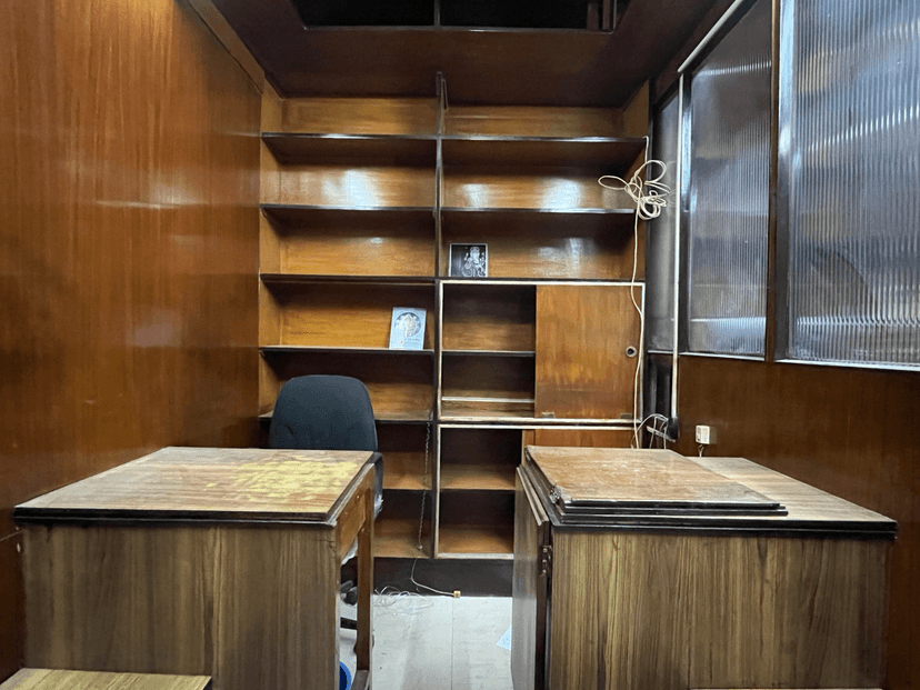 Commercial Space for Sale in Tardeo image 2